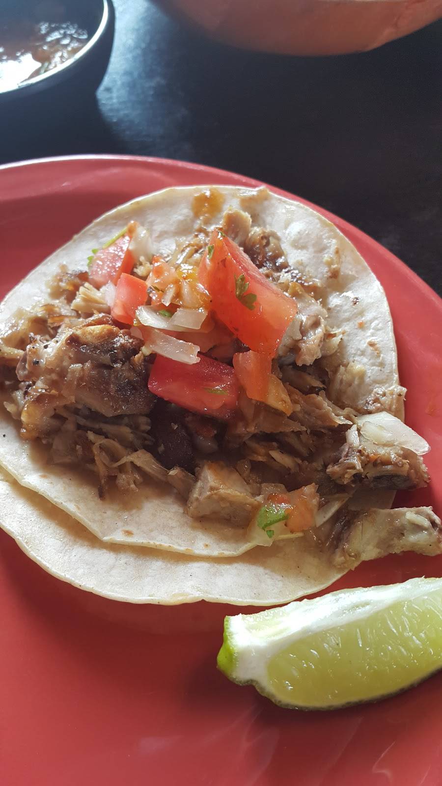 El Michoacano Restaurant | restaurant | 1296 San Juan Rd, Hollister, CA 95023, USA | 8316389425 OR +1 831-638-9425