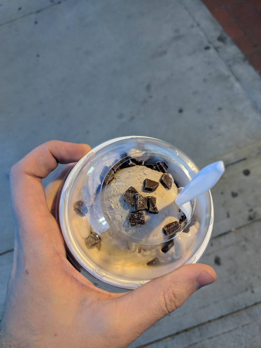 Good Times Burgers & Frozen Custard | restaurant | 8500 W Crestline Ave, Littleton, CO 80123, USA | 3039337733 OR +1 303-933-7733