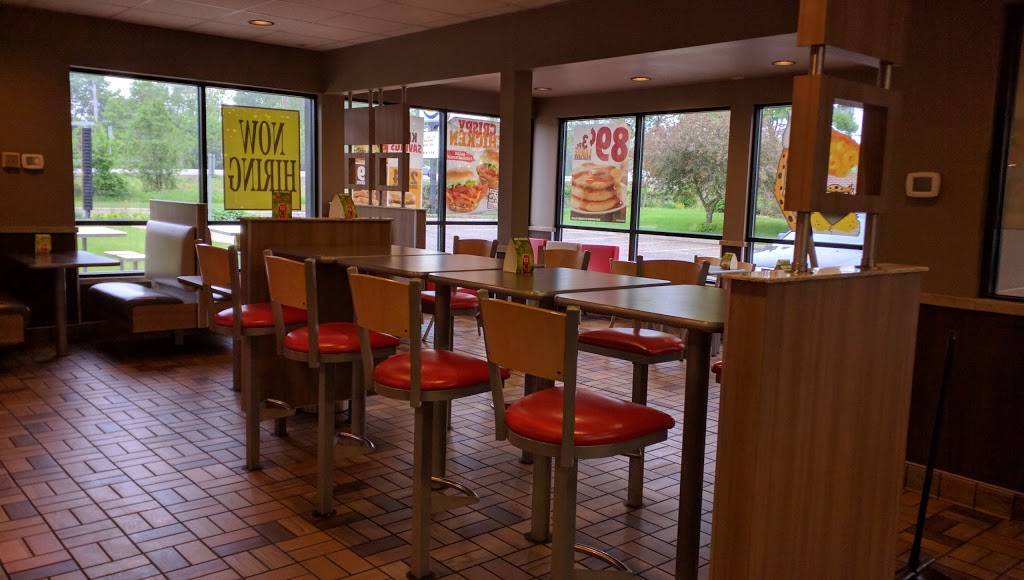 Burger King | restaurant | 1215 Gun Club Rd, White Bear Lake, MN 55110, USA | 6514296986 OR +1 651-429-6986