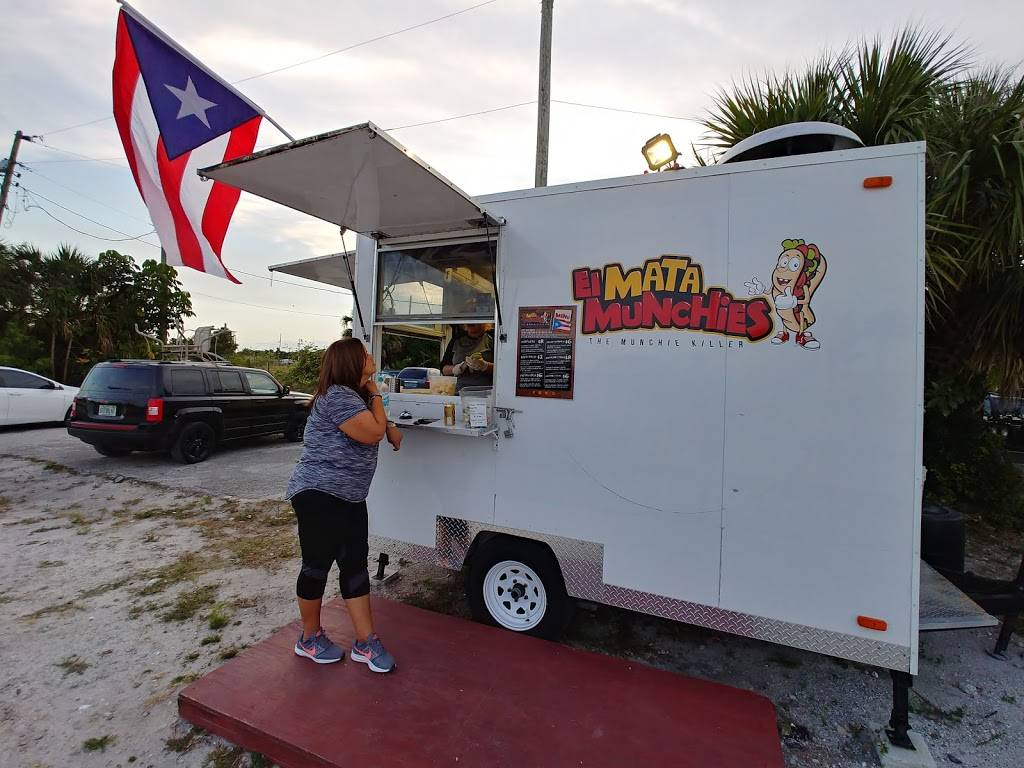 Mata Munchies | restaurant | 9000 N Florida Ave, Tampa, FL 33604, USA | 8133272878 OR +1 813-327-2878