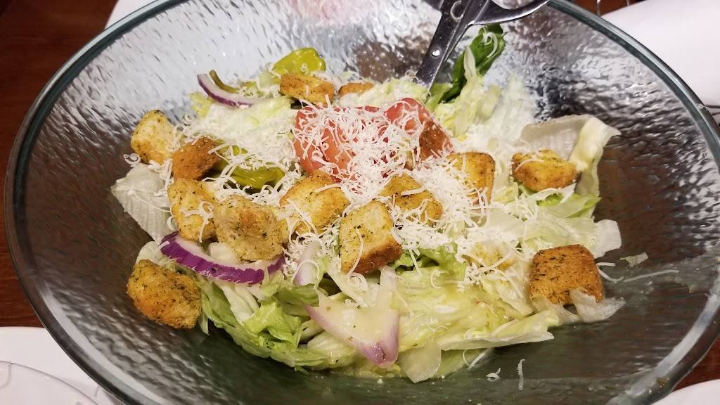 Olive Garden Italian Restaurant | meal takeaway | 1320 S Hurstbourne Pkwy, Louisville, KY 40222, USA | 5023397190 OR +1 502-339-7190