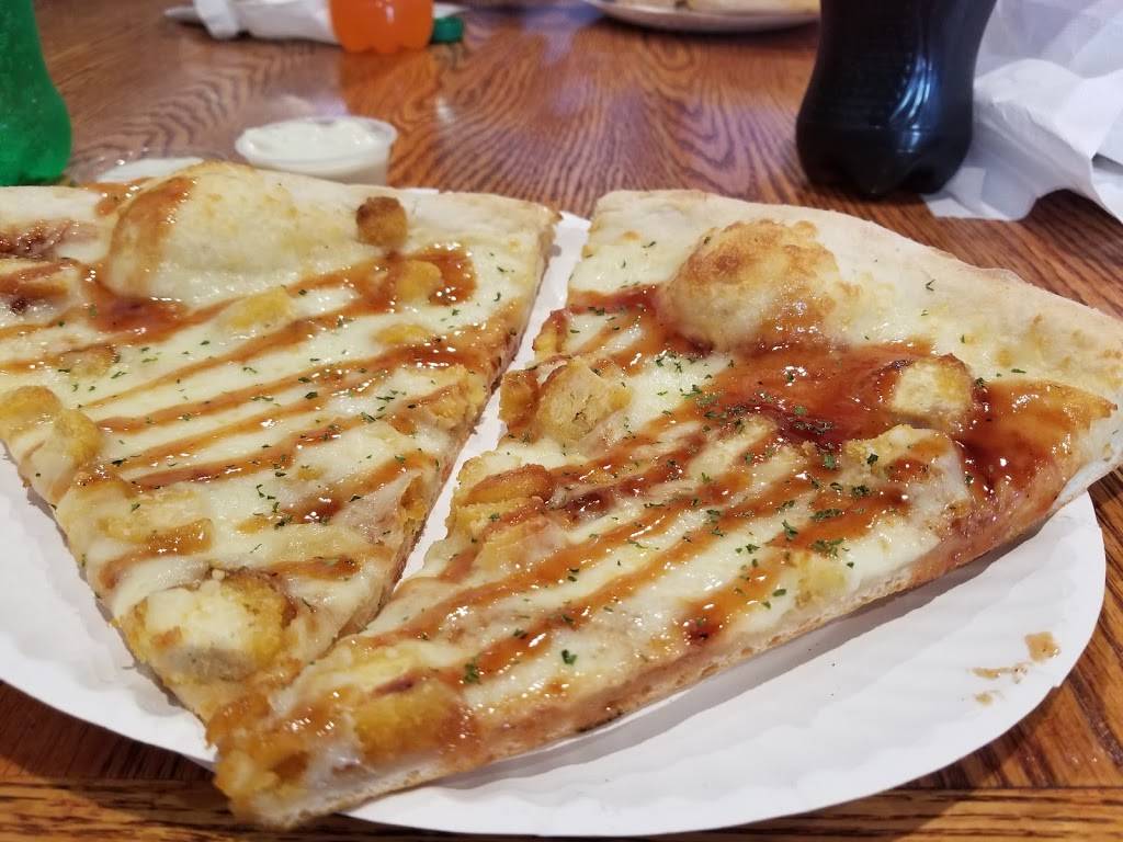 Nicks Tomato Pie | restaurant | 109 Walton St, Syracuse, NY 13202, USA | 3154727703 OR +1 315-472-7703