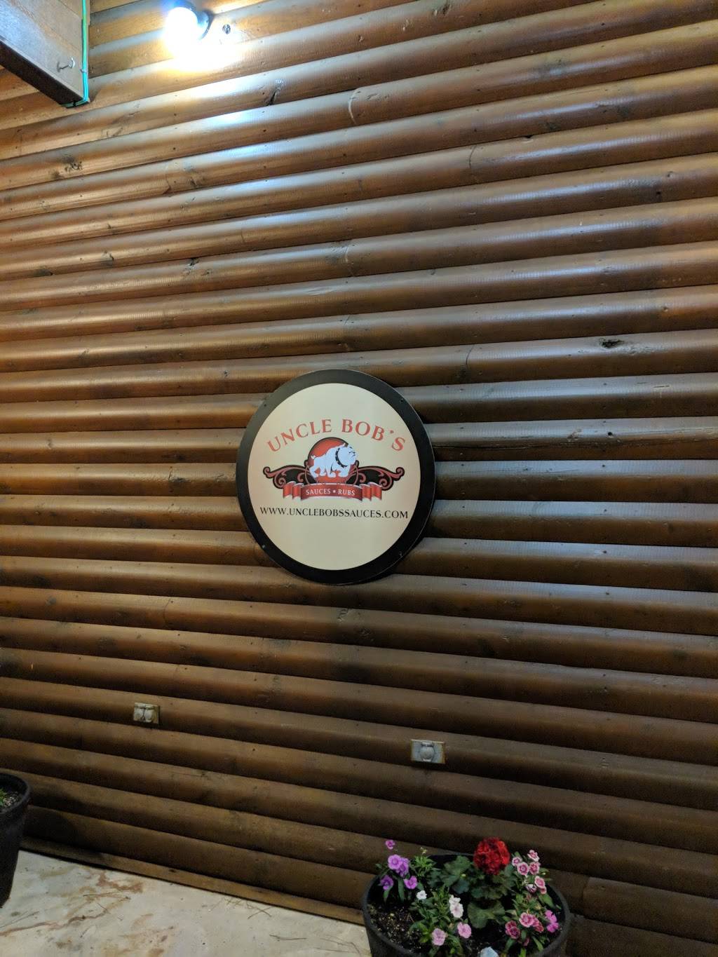 Uncle Bobs BBQ on The Lake | restaurant | 13988 Calvary Rd, Willis, TX 77318, USA | 9368907022 OR +1 936-890-7022