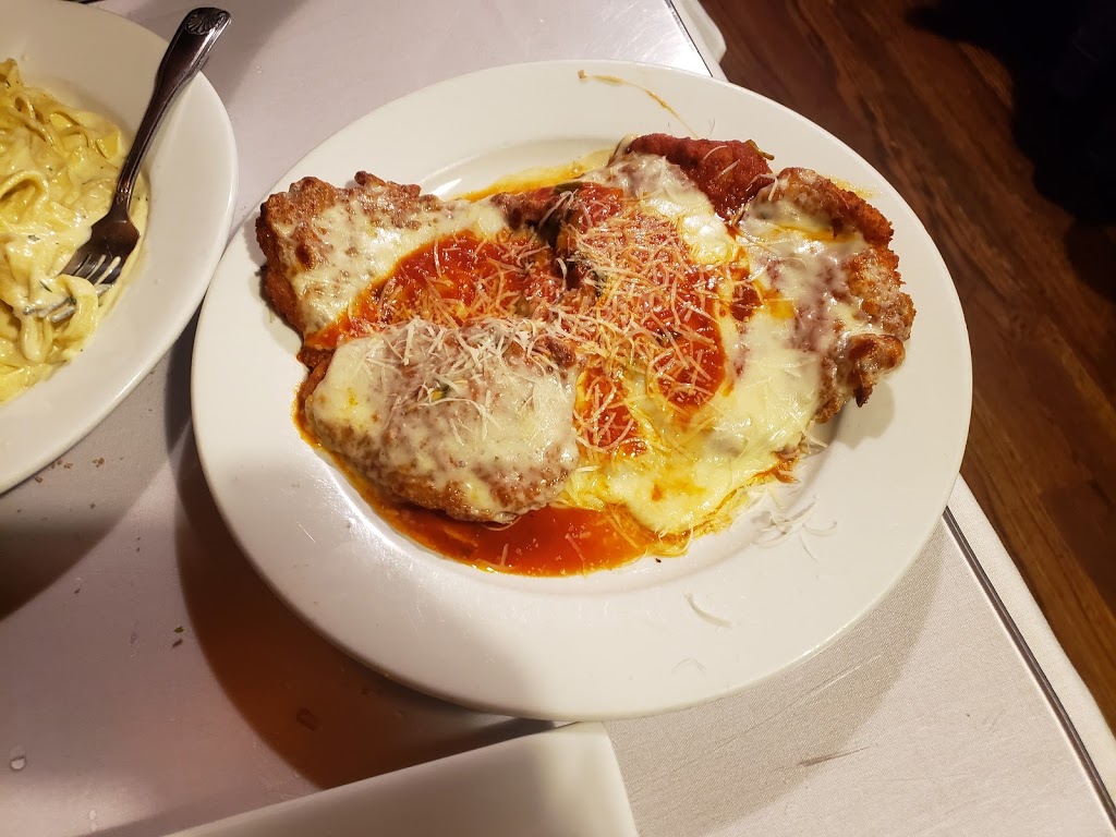 Rinos Place | restaurant | 258 Saratoga St, Boston, MA 02128, USA | 6175677412 OR +1 617-567-7412