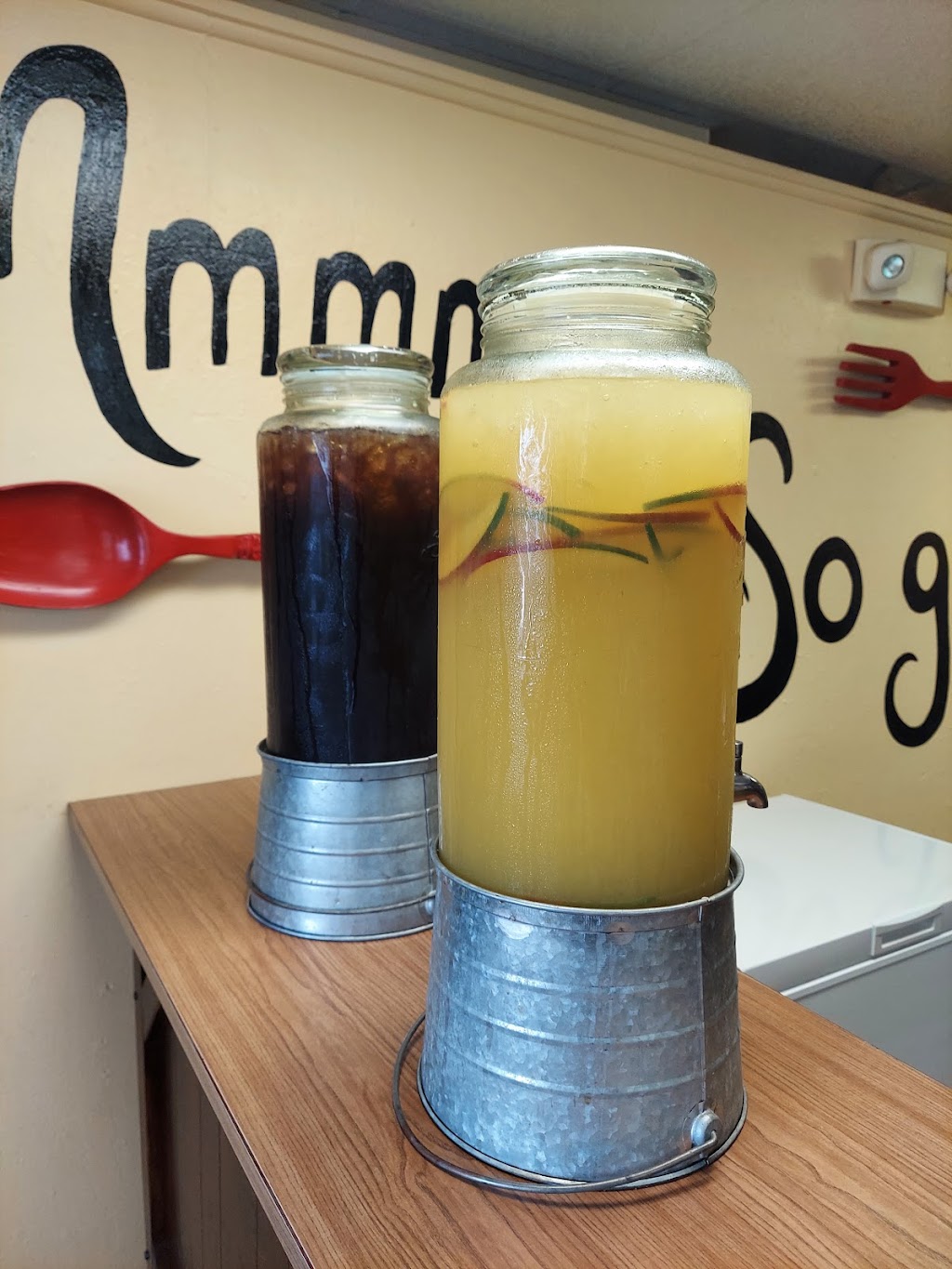 Cup Stuff and Catering | meal takeaway | 827 Rayburn Dr, San Antonio, TX 78221, USA | 2103698106 OR +1 210-369-8106