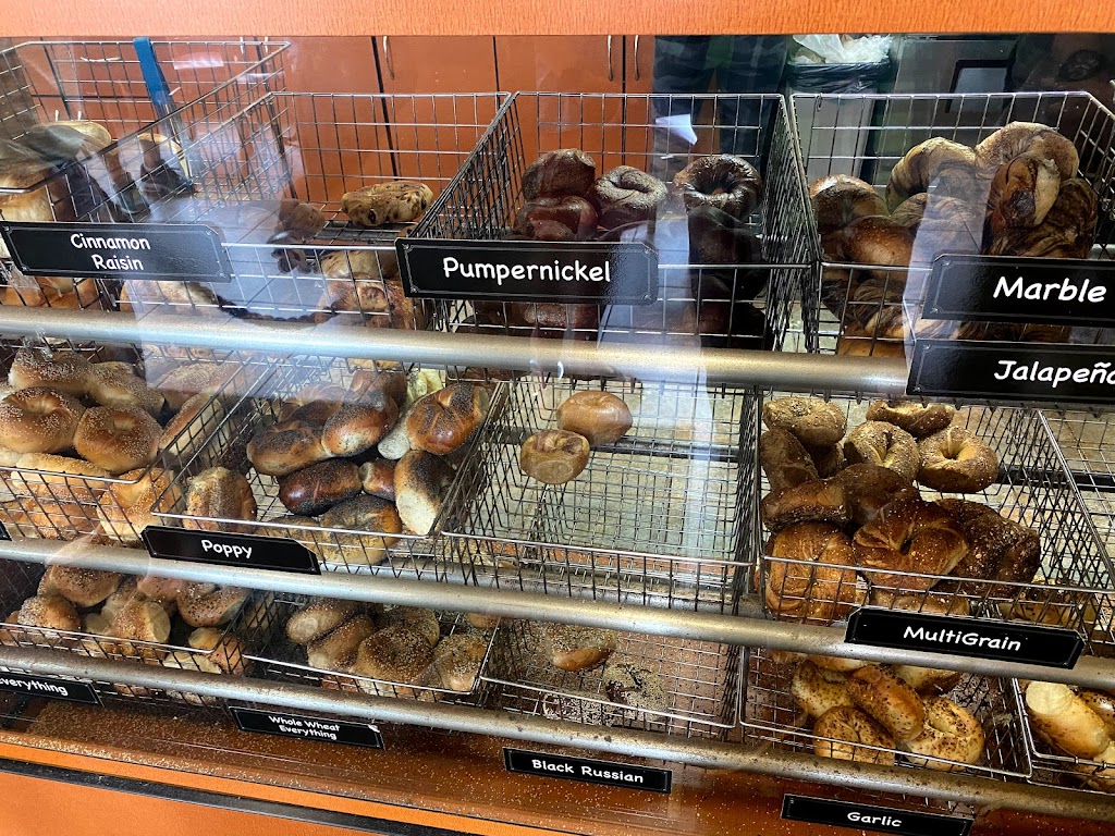 Kettlemans Bagels | bakery | 456 Elizabeth Ave, Somerset, NJ 08873, USA | 7328680008 OR +1 732-868-0008
