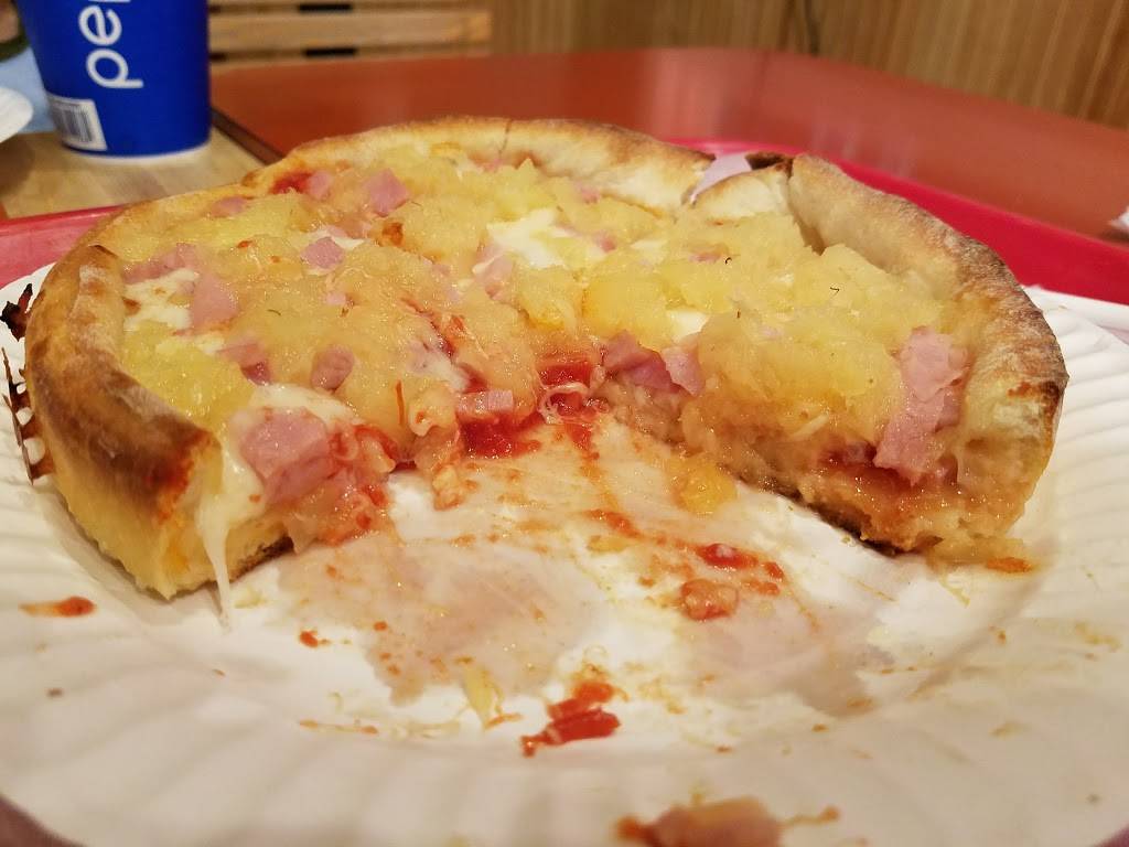 Celebrity Pizza | restaurant | 684 Mt Auburn St, Watertown, MA 02472, USA | 6179240009 OR +1 617-924-0009