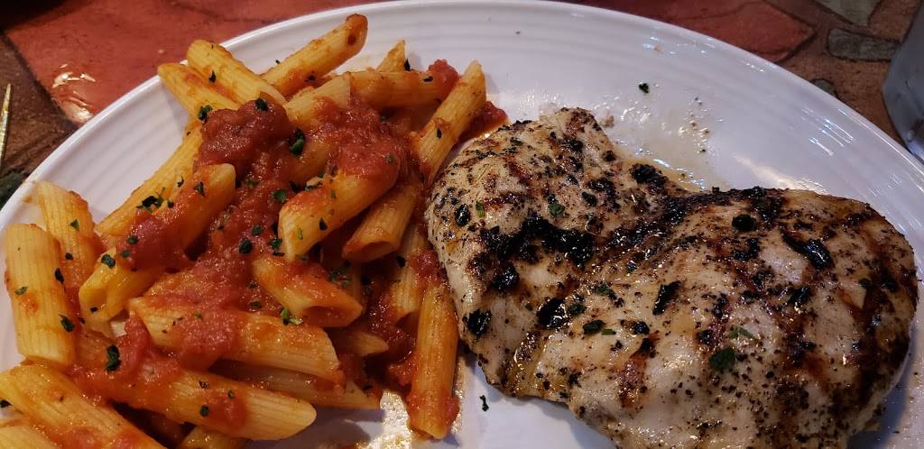 Carrabbas Italian Grill | restaurant | 1740 S Clearview Ave, Mesa, AZ 85209, USA | 4806549099 OR +1 480-654-9099