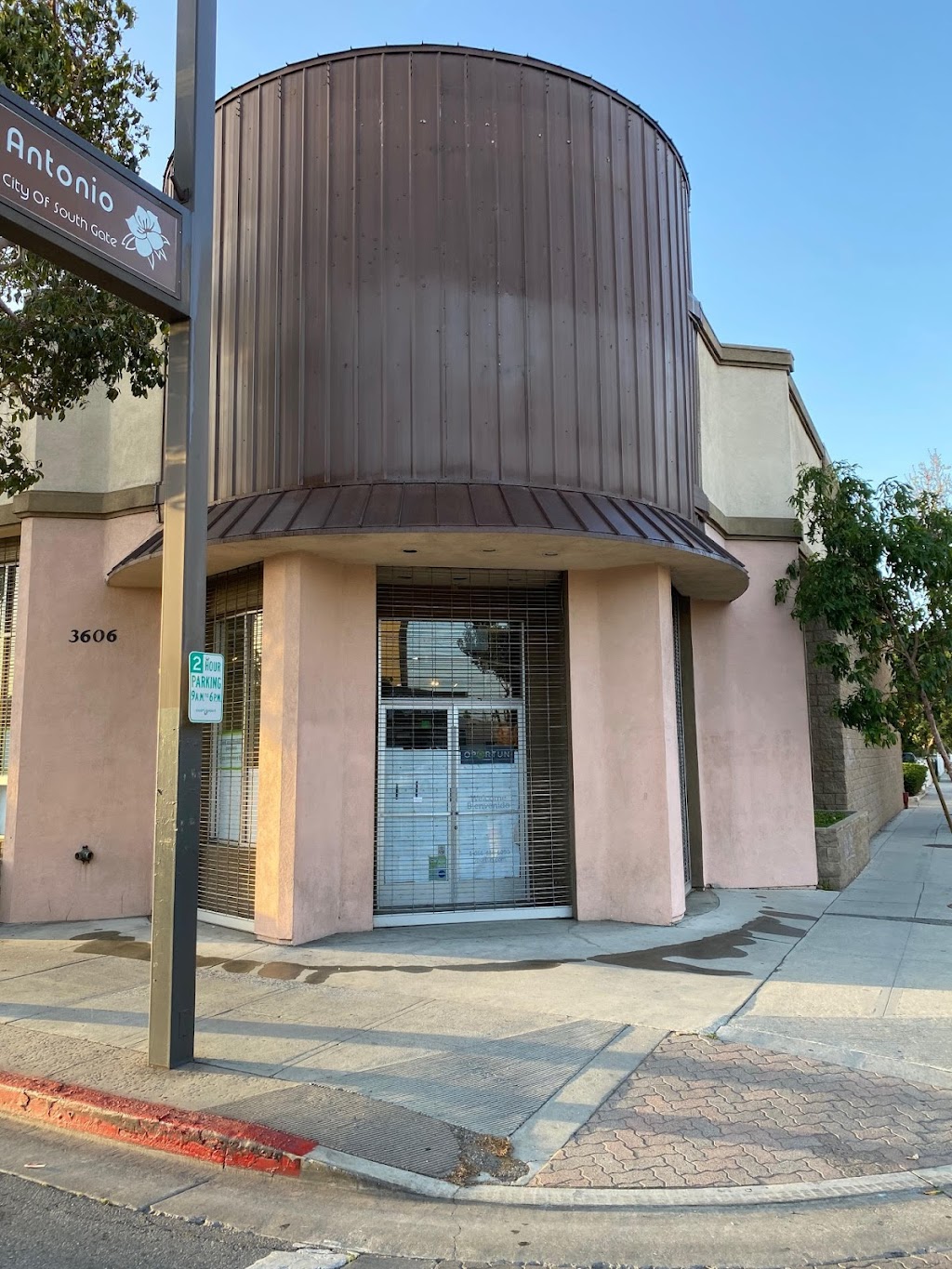 Brown Soul Brewing Co. | restaurant | 3606 Tweedy Blvd, South Gate, CA 90280, USA | 3233088918 OR +1 323-308-8918