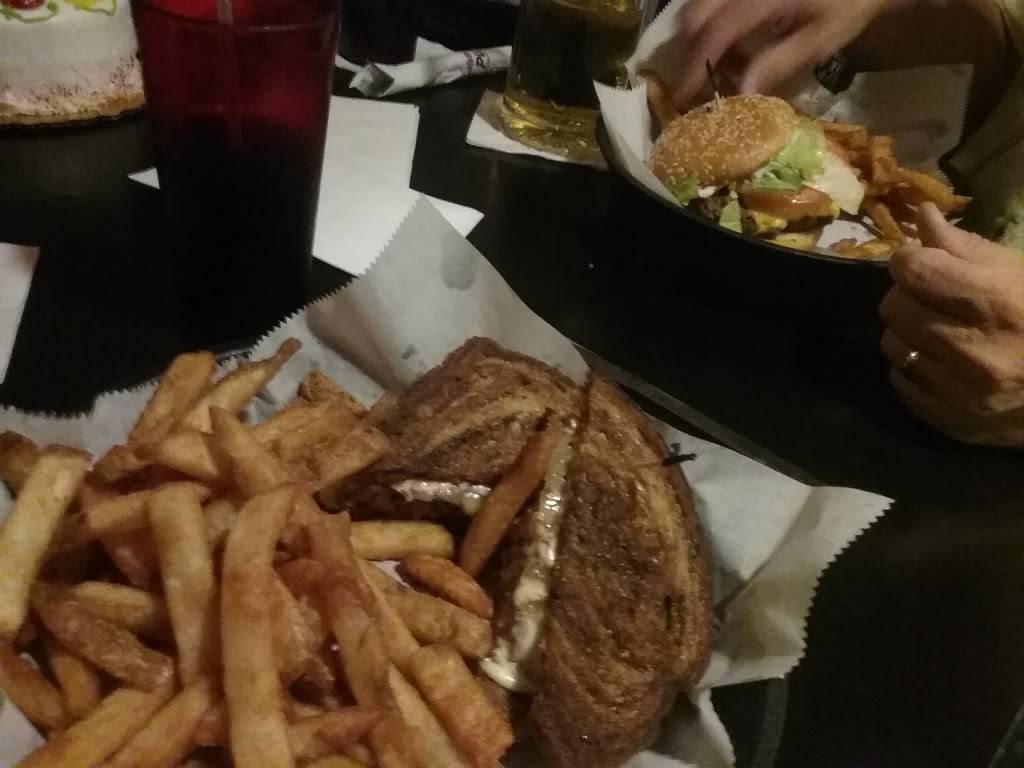 Richland Pub | restaurant | 8253 N 32nd St, Richland, MI 49083, USA | 2696294511 OR +1 269-629-4511