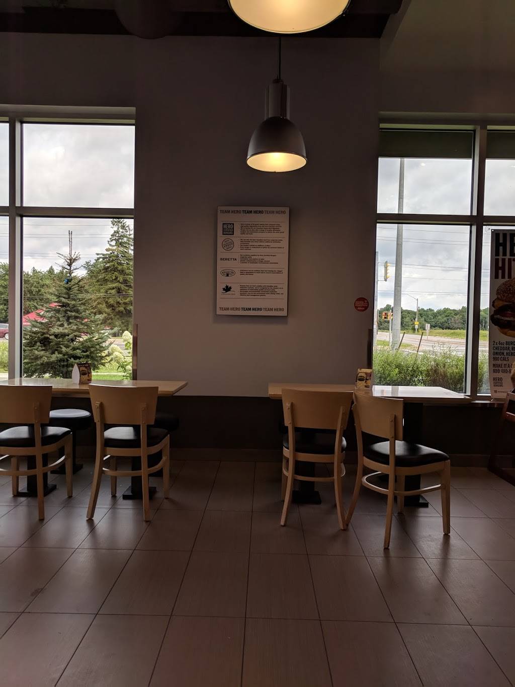 Hero Certified Burgers | restaurant | 12260 Yonge St, Richmond Hill, ON L4E 0W5, Canada | 2892345050 OR +1 289-234-5050