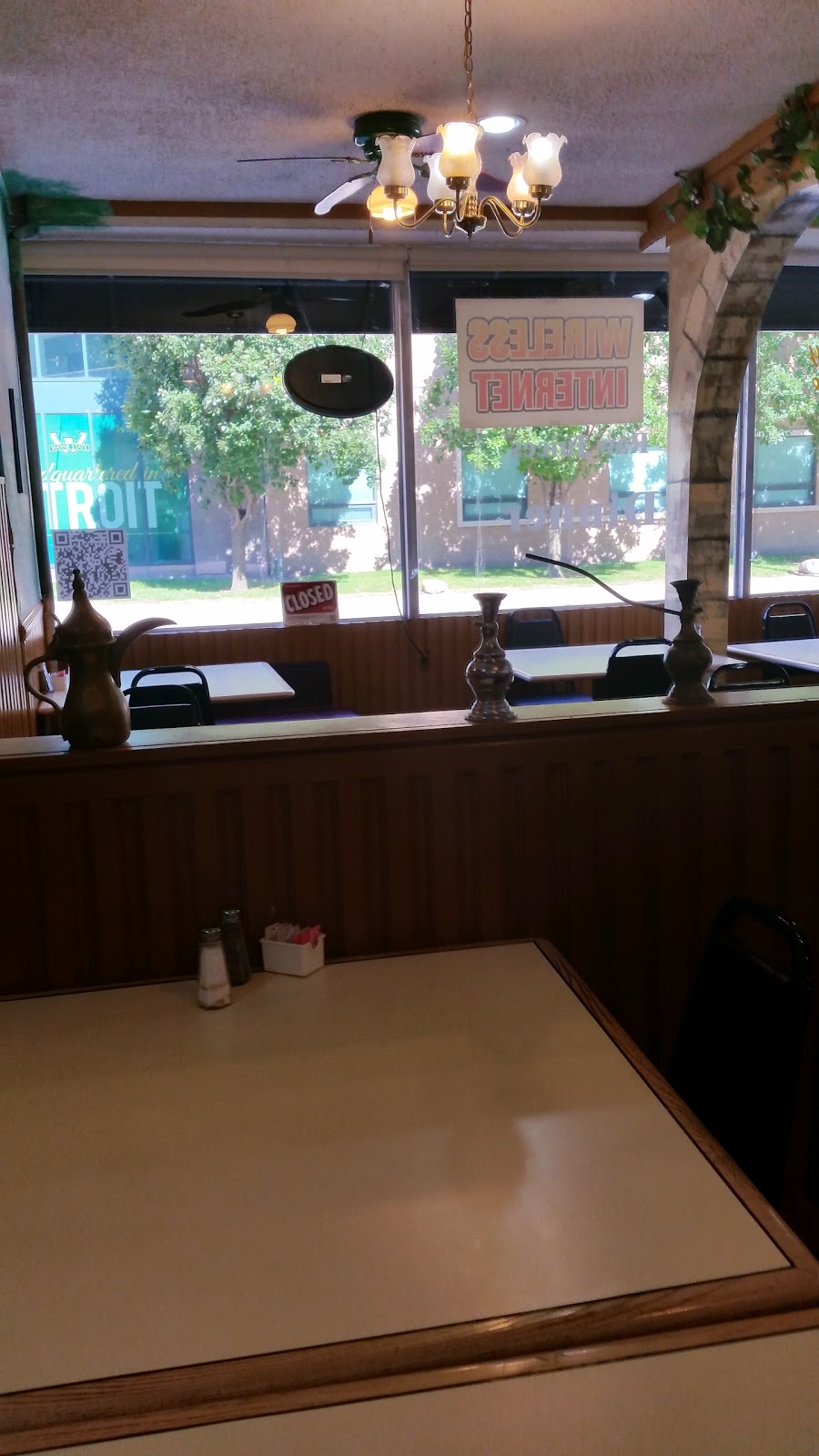 Byblos Cafe & Grill | restaurant | 87 W Palmer Ave, Detroit, MI 48202, USA | 3133030272 OR +1 313-303-0272