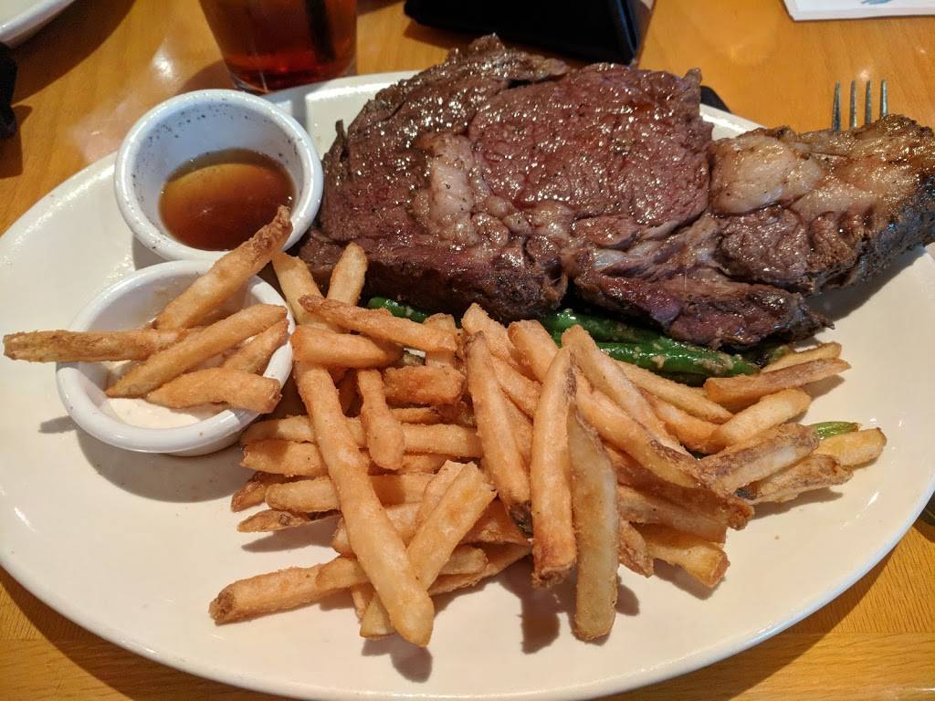 BJs Restaurant & Brewhouse | restaurant | 2206 Bridgepointe Pkwy, San Mateo, CA 94404, USA | 6509312990 OR +1 650-931-2990