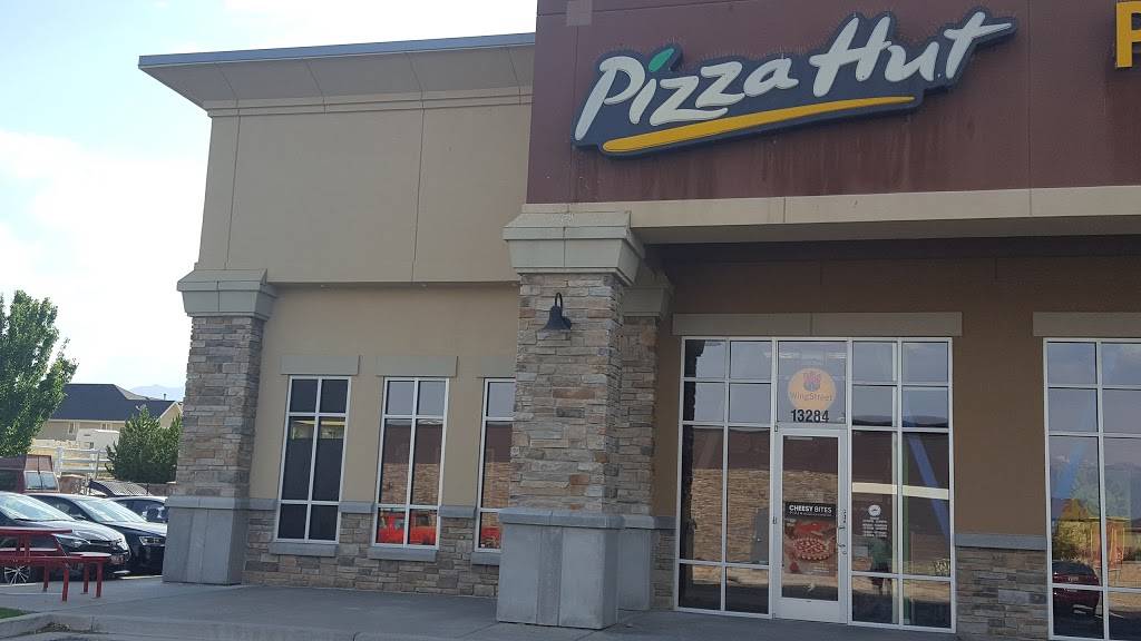 Pizza Hut | meal takeaway | 13284 S 5600 W, Herriman, UT 84065, USA | 8013029110 OR +1 801-302-9110