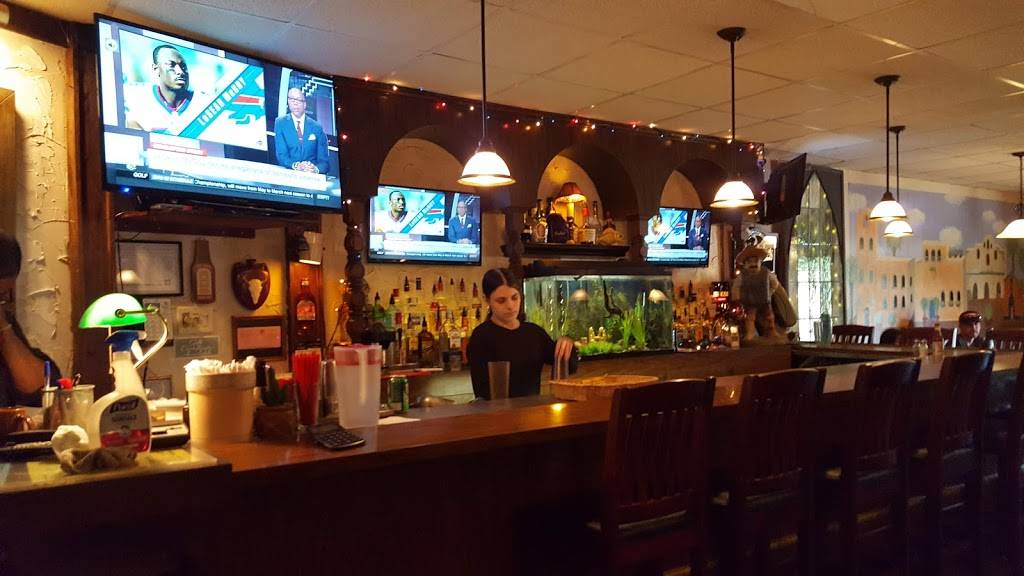 La Cina | restaurant | 17201 Mack Ave, Detroit, MI 48224, USA | 3138818226 OR +1 313-881-8226