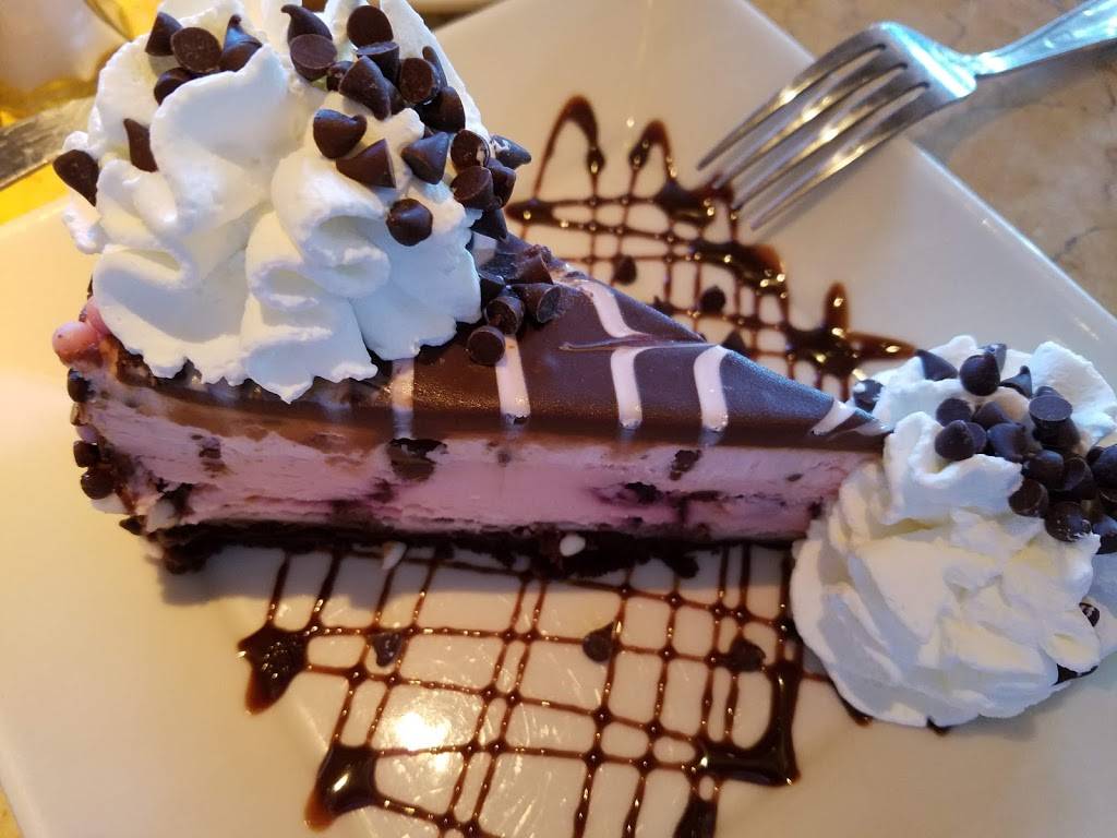The Cheesecake Factory | restaurant | 2028 Chesterfield Center, Chesterfield, MO 63017, USA | 6365369662 OR +1 636-536-9662