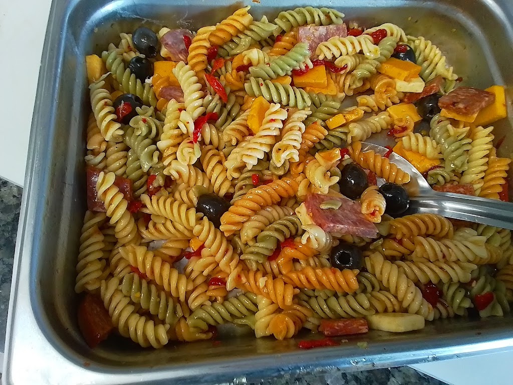 Carollos Deli | restaurant | 100 Cross Keys Rd Unit 2, Berlin, NJ 08009, USA | 8568462422 OR +1 856-846-2422