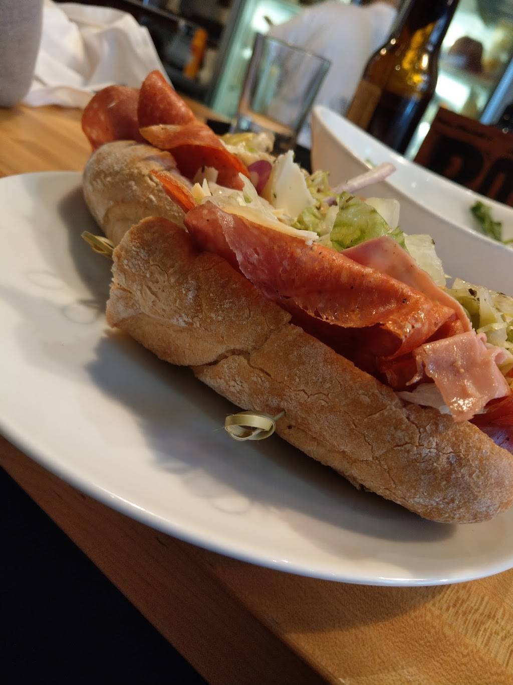 Red Apron Butcher | meal takeaway | 709 D St NW, Washington, DC 20004, USA | 2025245244 OR +1 202-524-5244