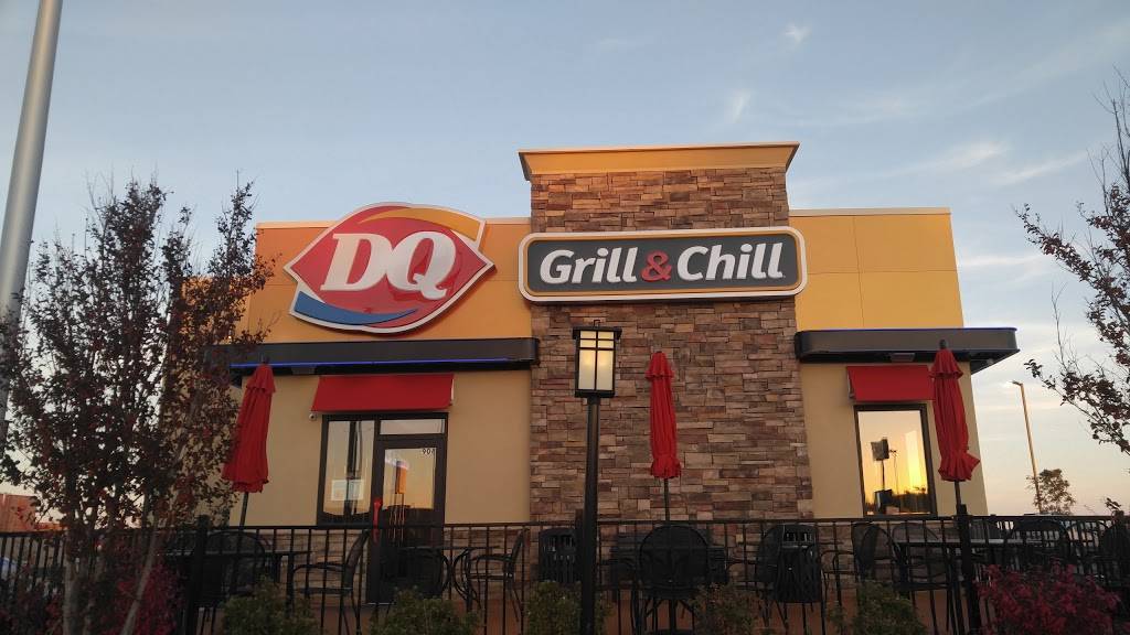 Dairy Queen Grill & Chill | restaurant | 900 N Cemetery Rd, Yukon, OK 73099, USA | 4052653300 OR +1 405-265-3300