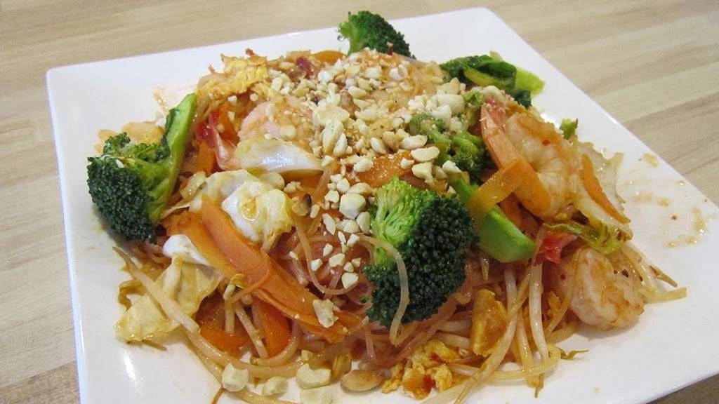 Pho 88 | restaurant | W3169 Van Roy Rd, Appleton, WI 54915, USA | 9209038653 OR +1 920-903-8653