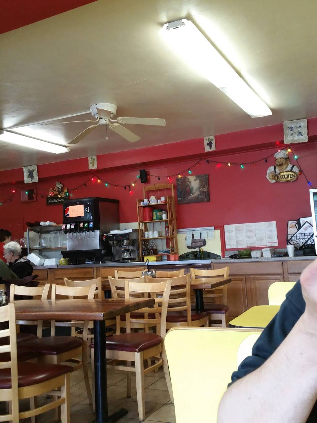 La Napoli | restaurant | 427 S Mountain Blvd, Mountain Top, PA 18707, USA | 5704749671 OR +1 570-474-9671