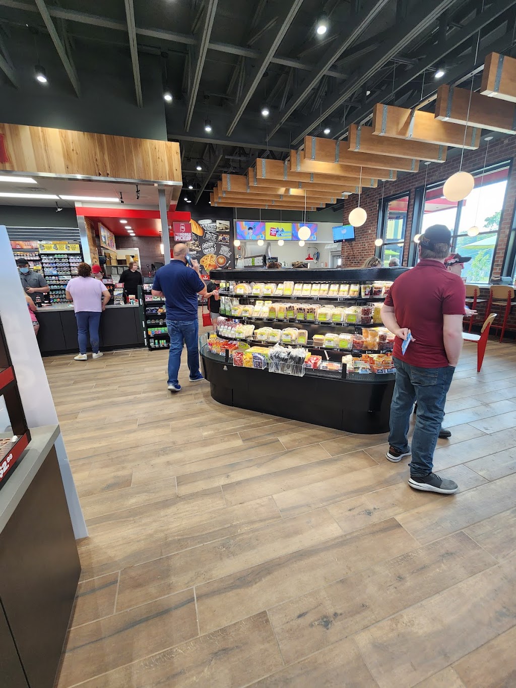 Sheetz | cafe | 800 Delaware Ave, Marysville, OH 43040, USA | 9375539726 OR +1 937-553-9726