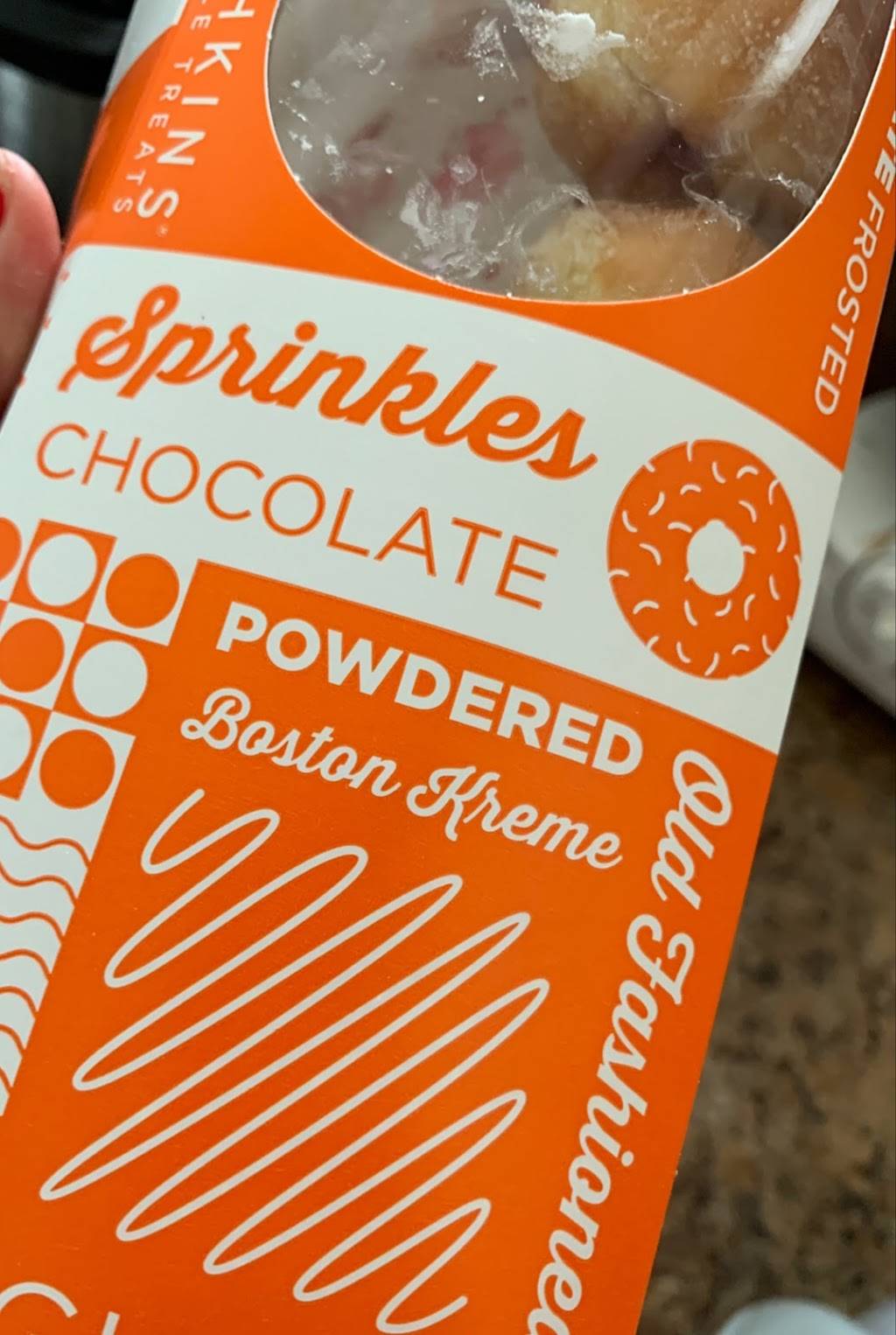 Dunkin | cafe | 26441 Bouquet Canyon Rd Suite A4, Santa Clarita, CA 91350, USA | 6612633763 OR +1 661-263-3763