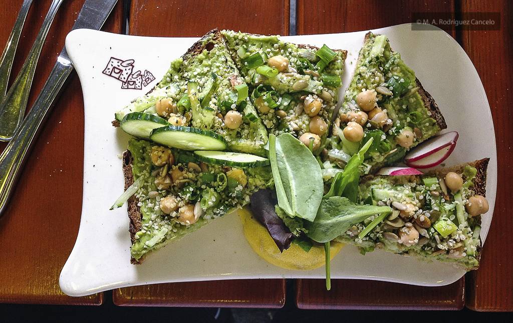 Le Pain Quotidien | restaurant | 2 River Terrace, New York, NY 10282, USA | 2122272300 OR +1 212-227-2300