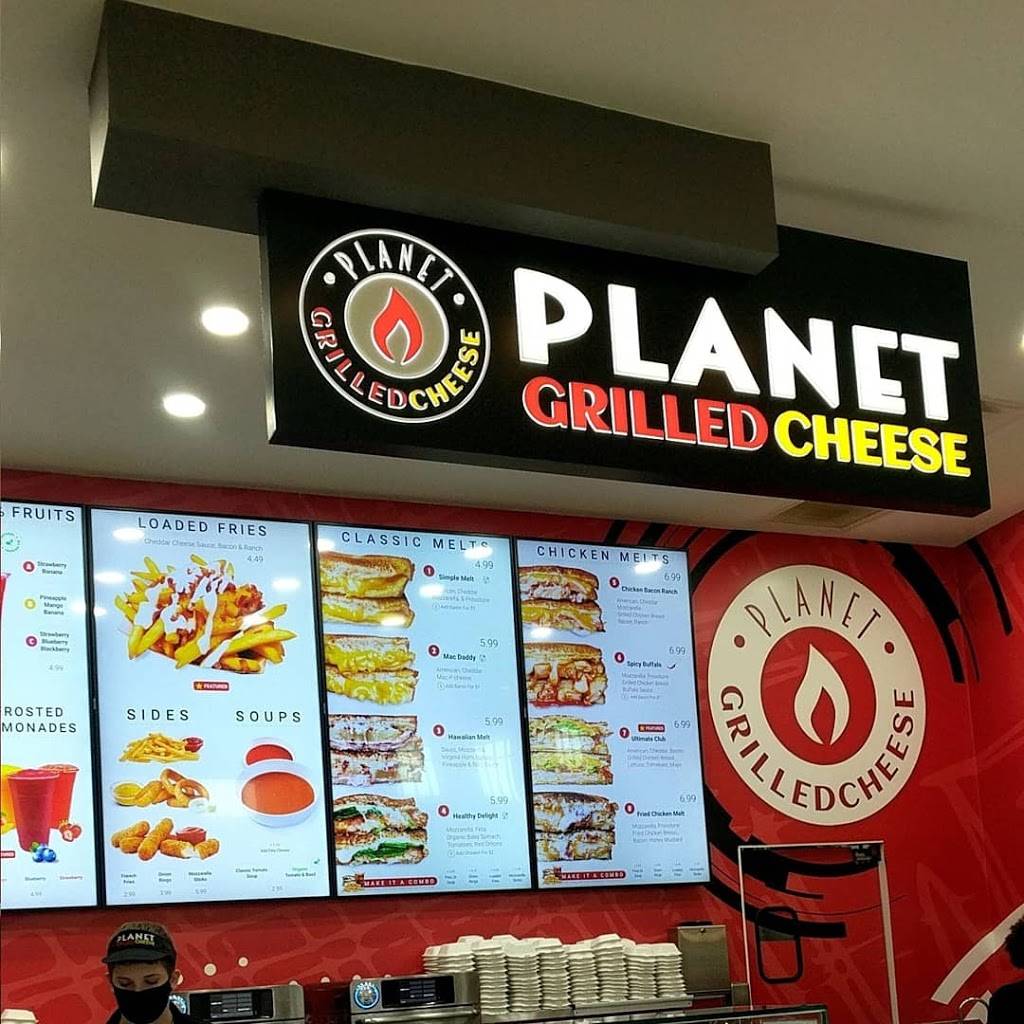 Planet Grilled Cheese - Brandon Mall | restaurant | 505 Brandon Town Center Dr Suite FC5, food court, Brandon, FL 33511, USA | 8134073850 OR +1 813-407-3850