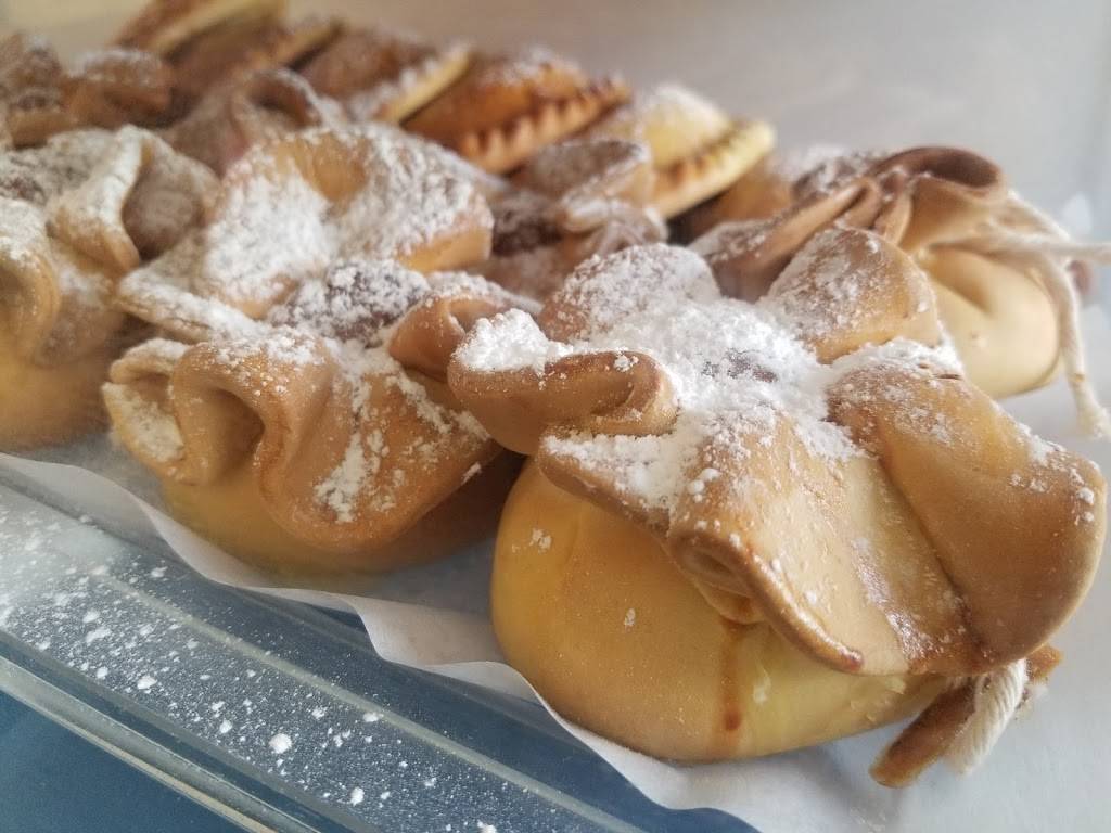 Julias Empanadas | restaurant | 2452 18th St NW, Washington, DC 20009, USA | 2023286232 OR +1 202-328-6232