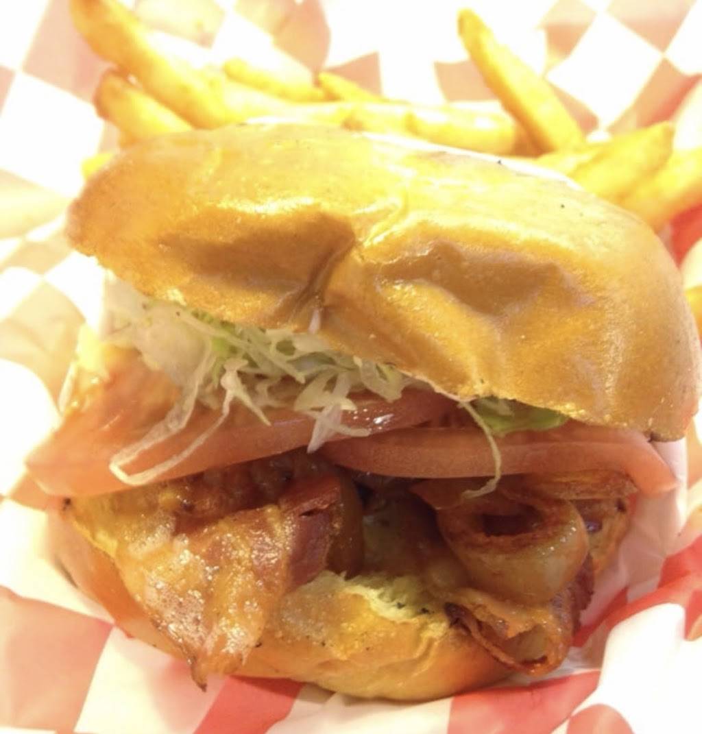 25 Burgers | restaurant | 501 Schuyler Ave, Lyndhurst, NJ 07071, USA | 2019350900 OR +1 201-935-0900