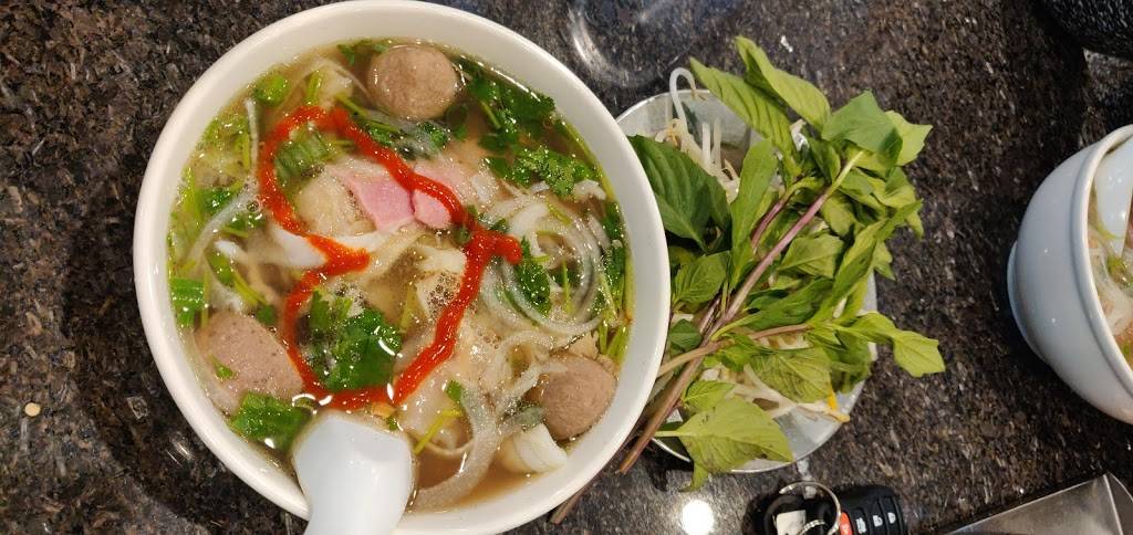 Pho Saigon Noodle House | restaurant | 1455 Landess Ave, Milpitas, CA 95035, USA | 4082638936 OR +1 408-263-8936