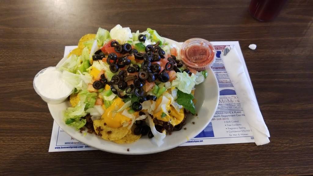 Lamplighter | restaurant | 8850 Unionville Rd, Sebewaing, MI 48759, USA | 9898839224 OR +1 989-883-9224