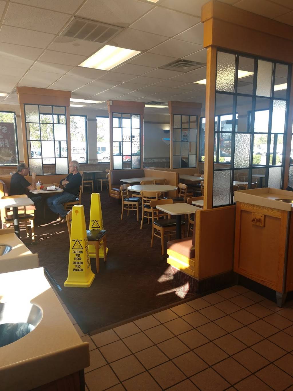 Wendys | restaurant | 1650 Shipyard Blvd, Wilmington, NC 28412, USA | 9104520129 OR +1 910-452-0129