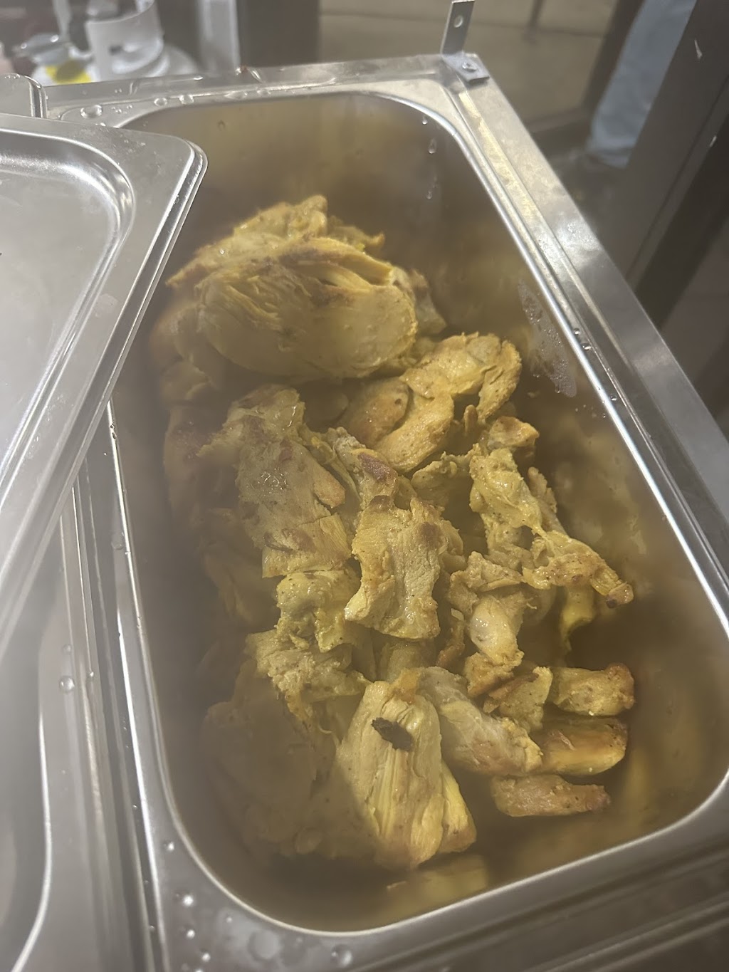 Visalia street tacos el fugutivo | restaurant | 1001 N Court St, Visalia, CA 93291, USA | 4159198728 OR +1 415-919-8728