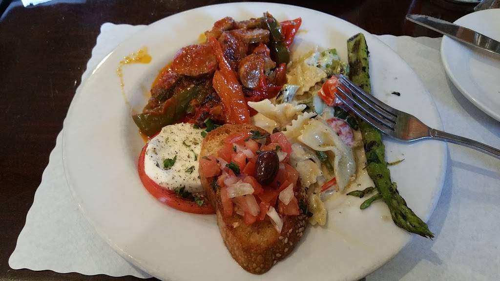 Fiorellos Café | restaurant | 730 E Gay St, West Chester, PA 19380, USA | 6104308941 OR +1 610-430-8941