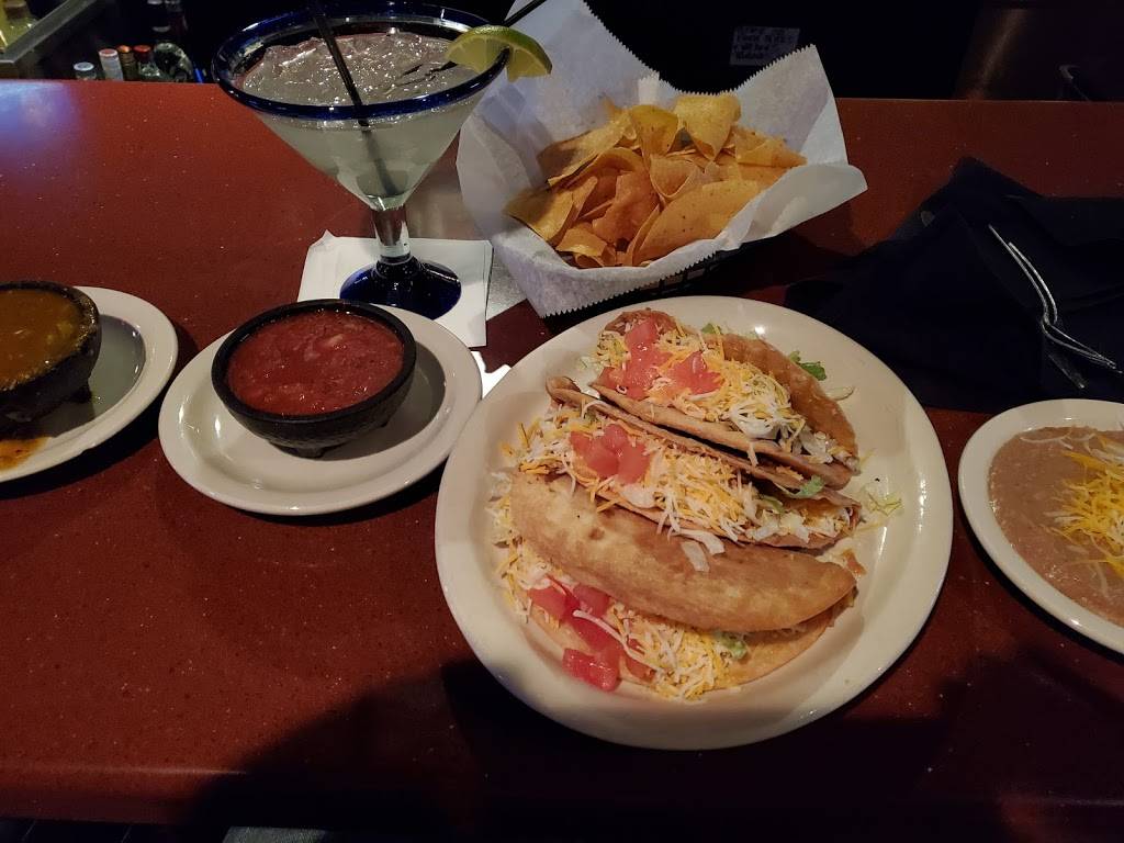 Hectors | restaurant | 1201 S 157th St, Omaha, NE 68130, USA | 4028842272 OR +1 402-884-2272