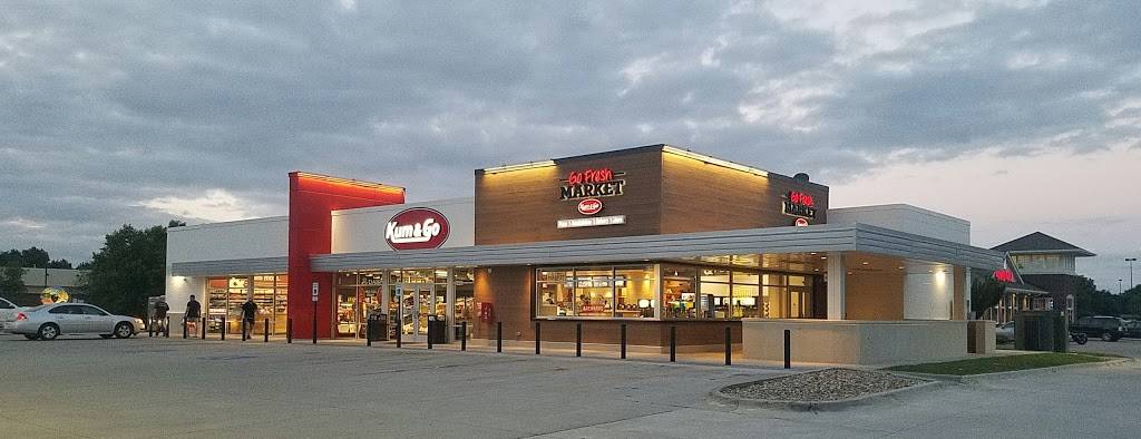 Kum & Go | meal takeaway | 5225 NW 86th St, Johnston, IA 50131, USA | 5152766380 OR +1 515-276-6380