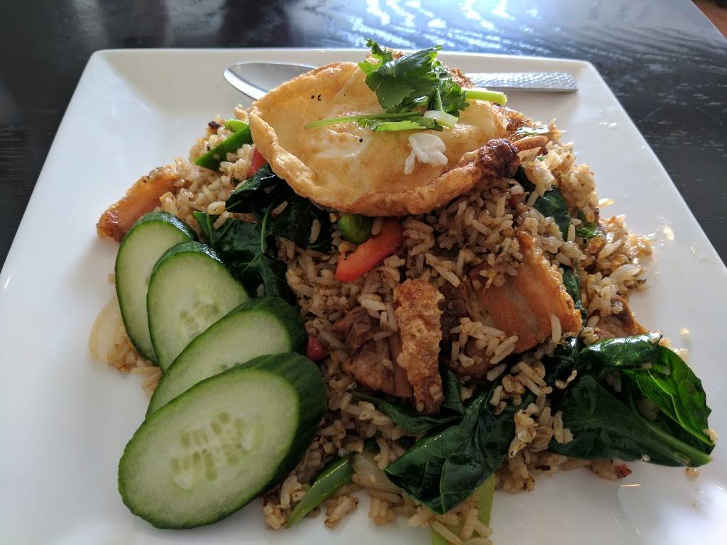 Nua Haus Thai, Sushi & Drafthouse | restaurant | 7203 Columbia Pike, Annandale, VA 22003, USA | 7037500880 OR +1 703-750-0880