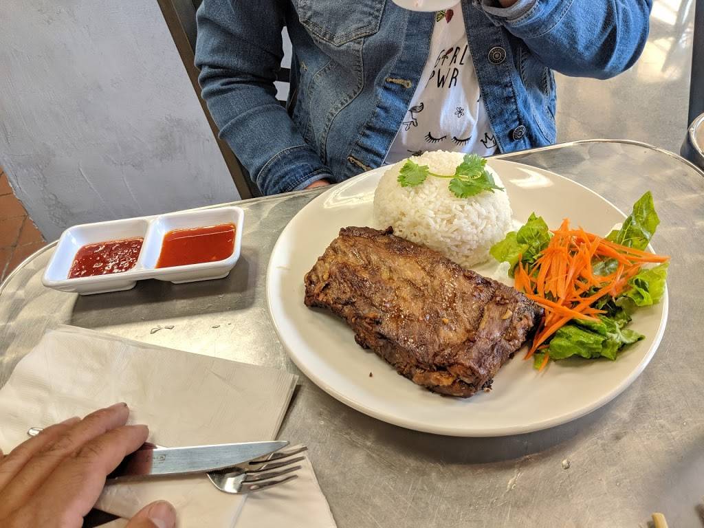 Pao Pak Noodle Bar | restaurant | 5445 Hollywood Blvd unit a, Los Angeles, CA 90027, USA | 3239885668 OR +1 323-988-5668