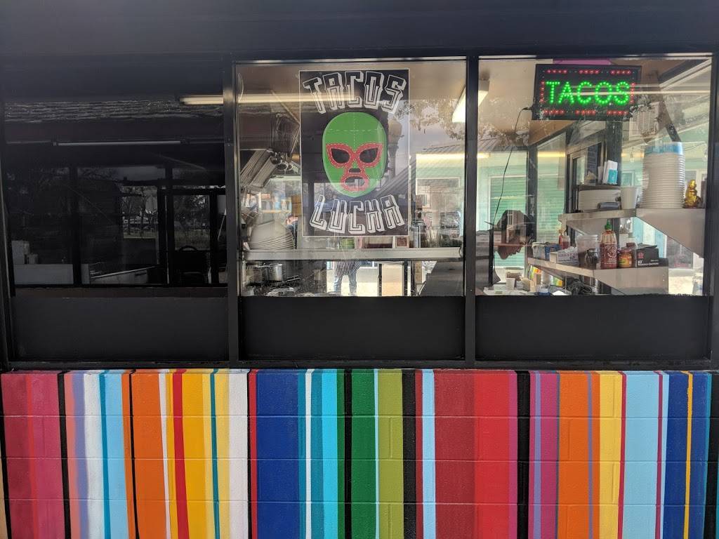 Tacos Lucha | restaurant | 1001 N Court St, Visalia, CA 93291, USA | 5593727071 OR +1 559-372-7071