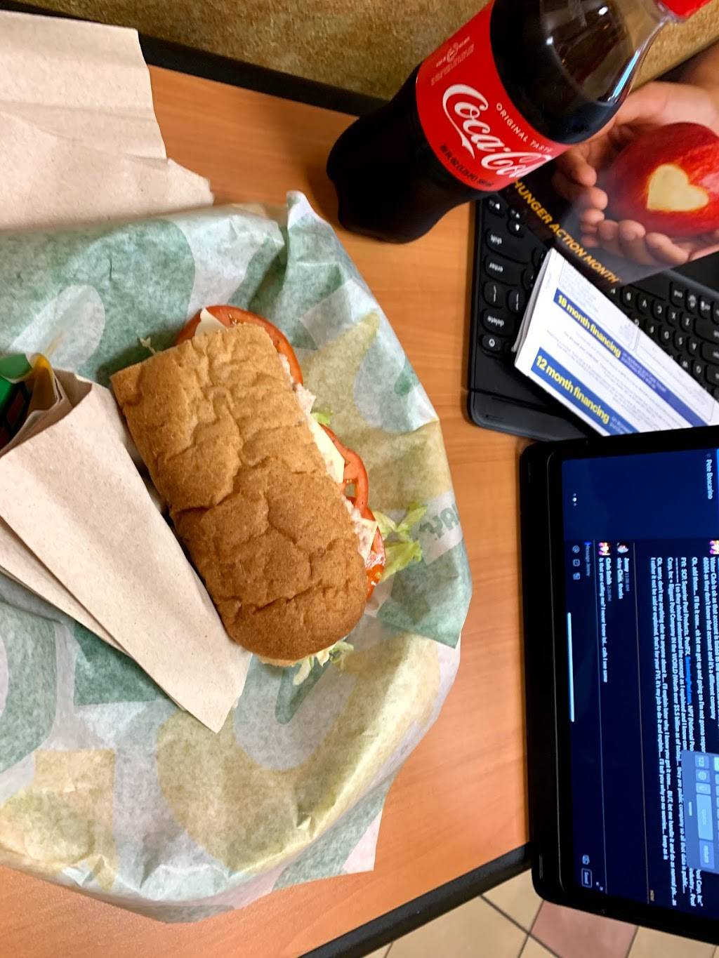 Subway | meal takeaway | 1725 S Tamiami Trail, Sarasota, FL 34239, USA | 9413655657 OR +1 941-365-5657