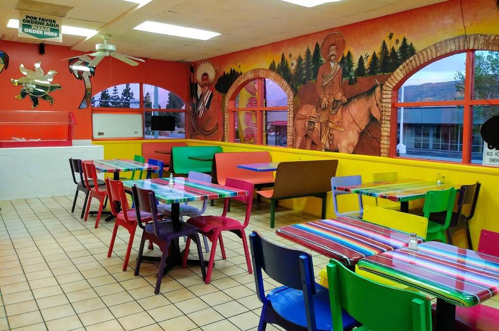 Reynaldos Restaurant | restaurant | 571 W Ramsey St, Banning, CA 92220, USA | 9519221149 OR +1 951-922-1149
