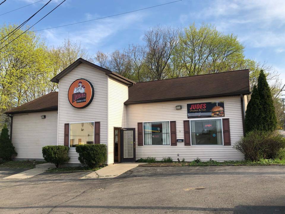 Judes Chicken and Fish | restaurant | 409 W Washington St, New Castle, PA 16101, USA | 3306514078 OR +1 330-651-4078