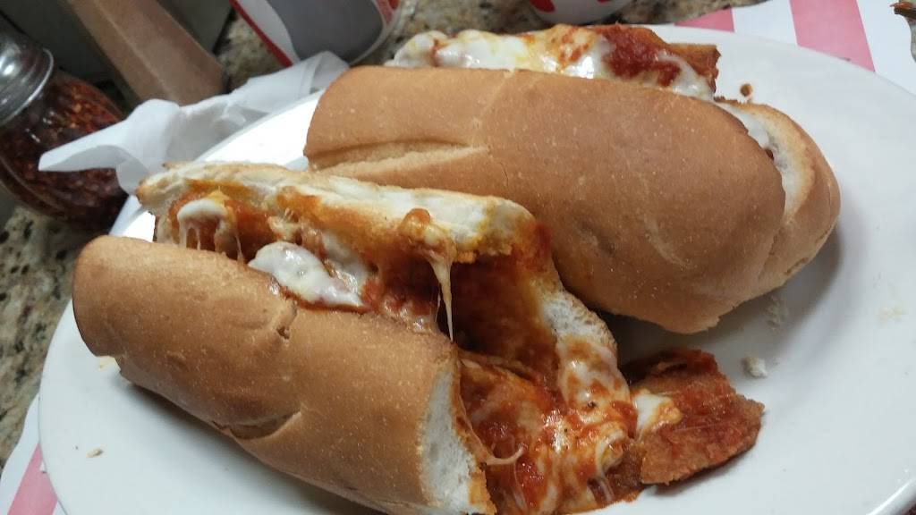 Amore Pizzeria | restaurant | 30-27 Stratton St, Flushing, NY 11354, USA | 7184450579 OR +1 718-445-0579