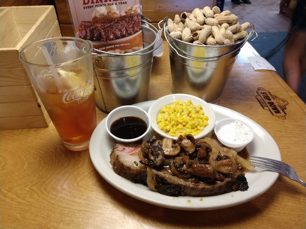 Texas Roadhouse | restaurant | 2451 W 28th St, Greeley, CO 80634, USA | 9703303668 OR +1 970-330-3668