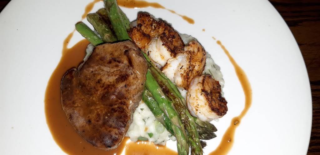 Bernards Gastropub & Eatery | restaurant | 303 S Jefferson St, Roanoke, VA 24011, USA | 5402062656 OR +1 540-206-2656