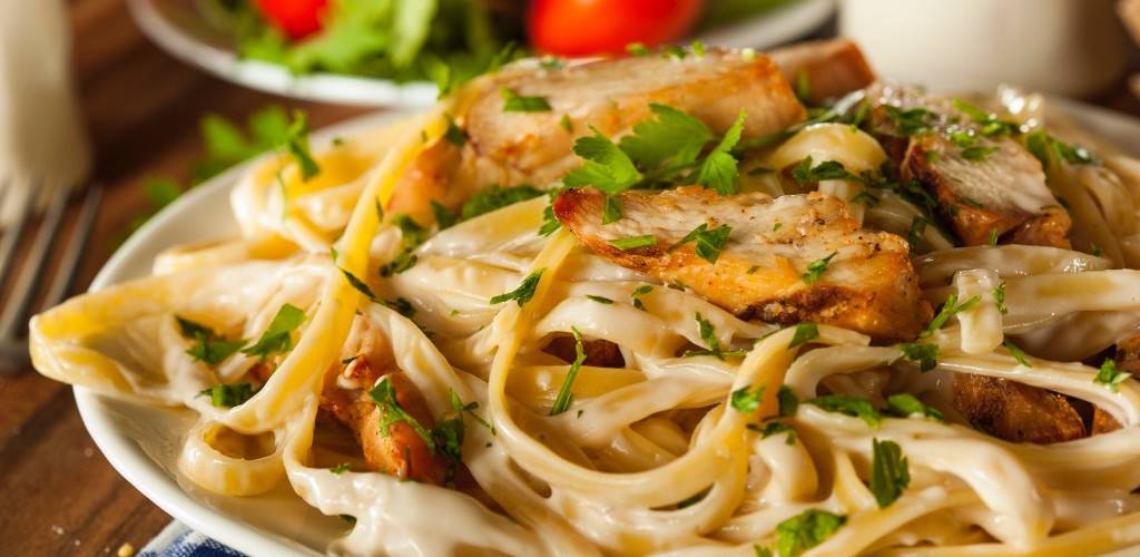 Friday Friends | restaurant | 315 Sanford Dr, Morganton, NC 28655, USA | 8284303024 OR +1 828-430-3024