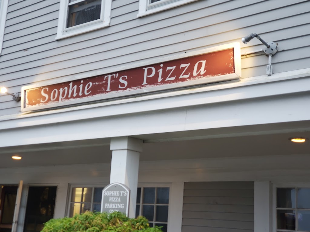 Sophie Ts Pizza | restaurant | 7 Dave St, Nantucket, MA 02554, USA | 5083256265 OR +1 508-325-6265