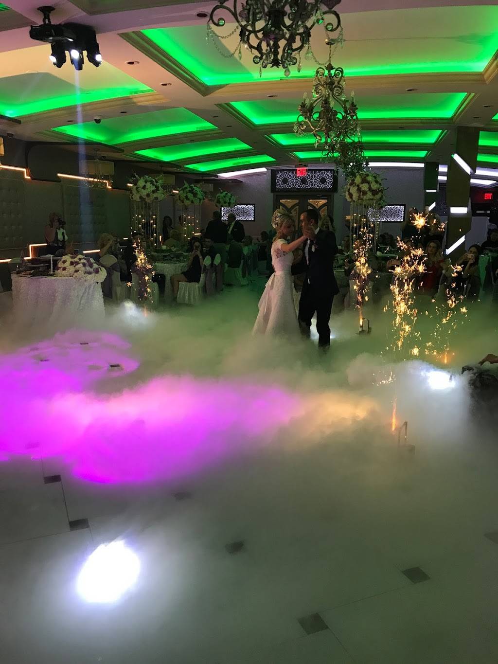 L’Amour Restaurant | restaurant | 102-11 Queens Blvd, Forest Hills, NY 11375, USA | 7184598800 OR +1 718-459-8800